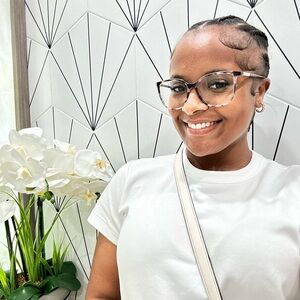 Meet your Posher, Camryn
